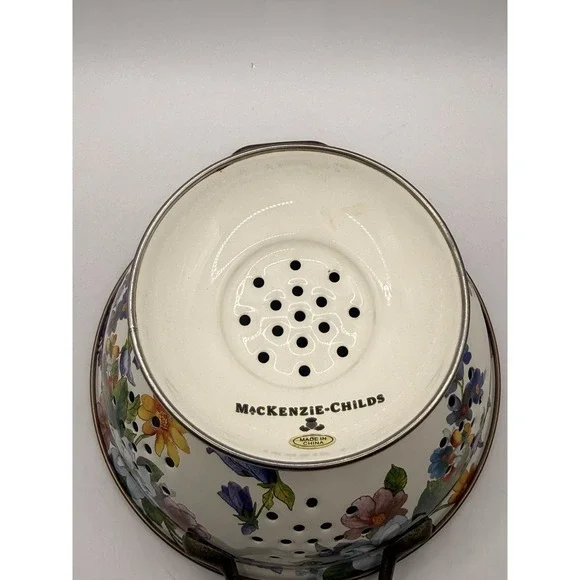 MacKenzie Childs White Flower Market Enamelware Kitchen Colander Small Strainer - Picture 4 of 7